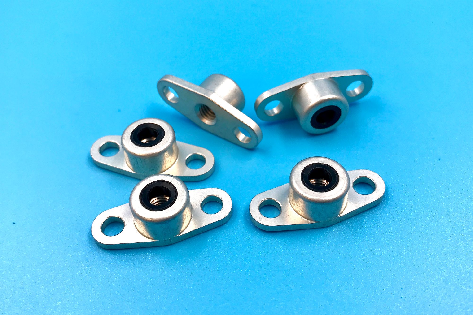 RSR PLASTICS FIXING [TWIN EAR] M5