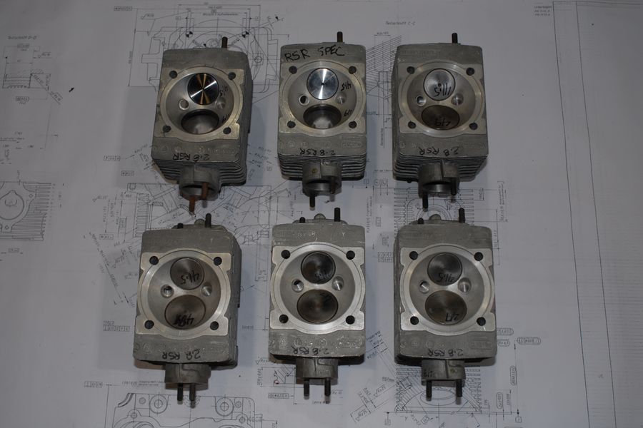 911 RSR 2.8 Cylinder Heads